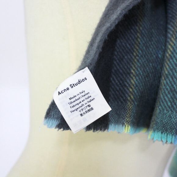 Acne Studios Wool Plaid Scarf Wrap Grey Light Blue Red Raised Logo Instructions - Picture 6 of 7